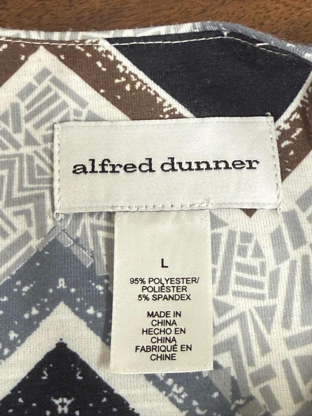 Alfred Dunner Chevron Print Top L Studded Neck 3/4 Sleeve Stretch Blouse - Picture 7 of 9